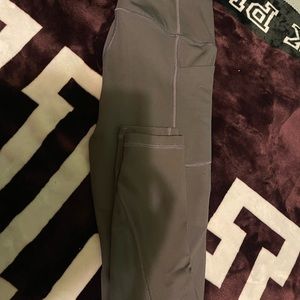 Victoria’s Secret Purple Leggings With Pockets